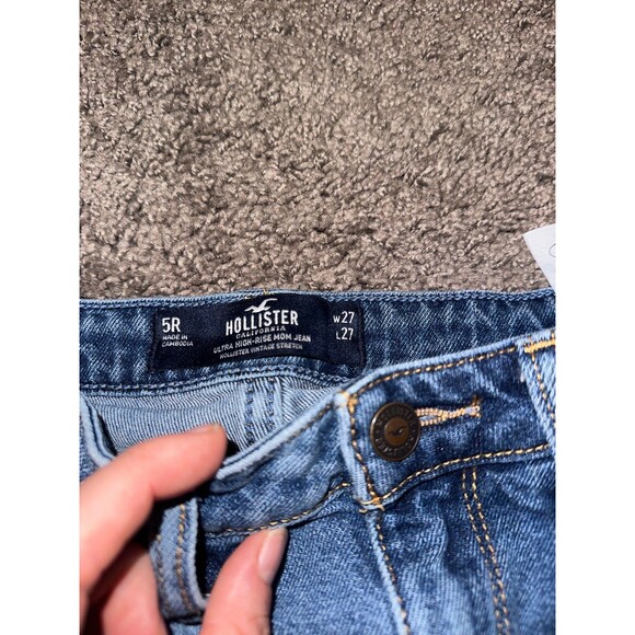 Hollister mom jeans - Picture 3 of 4